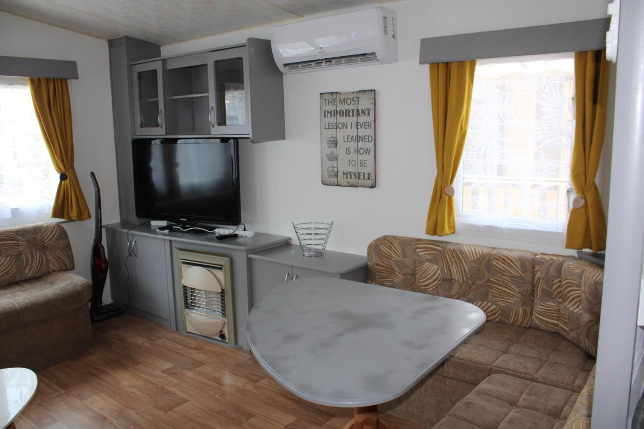 Mobil-Home Spatieux 8Pers - Brume サン・ジュリアン・アン・ボルヌ エクステリア 写真